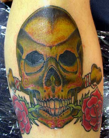 Looking for unique Old School tattoos Tattoos skull and rose