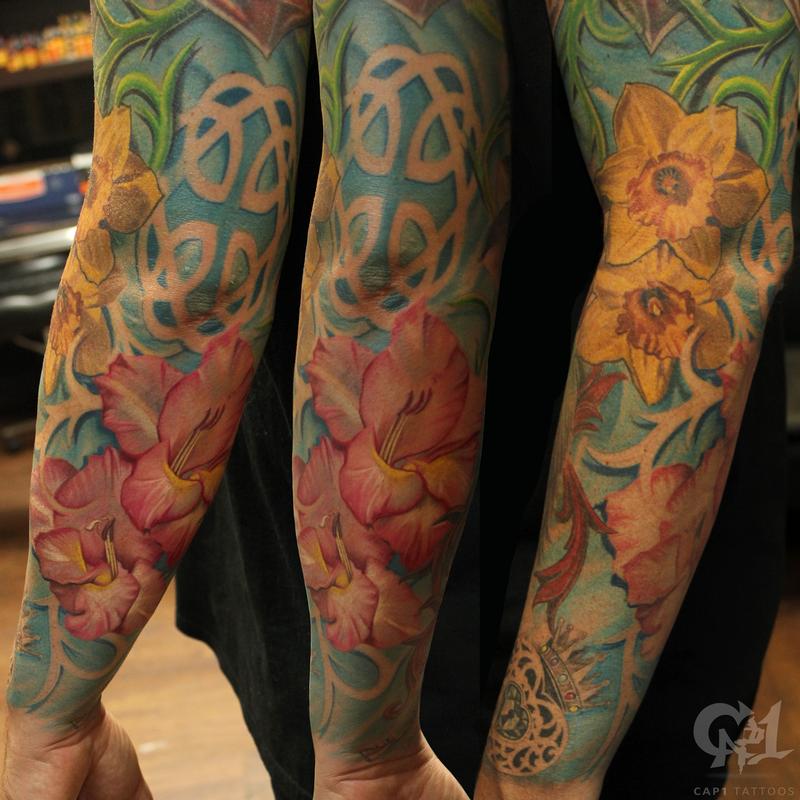 Cap1 Tattoos : Tattoos : Custom : Family Flower Tattoo Sleeve