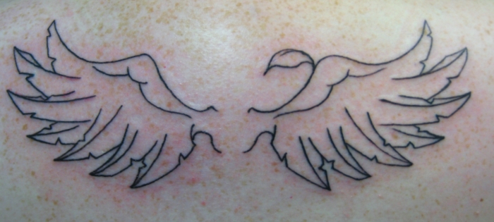 tattoo wings on arm
