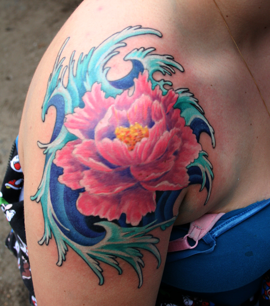 JAPANESE LOTUS FLOWER TATTOOS GALLERY 1 japanese lotus flower tattoos