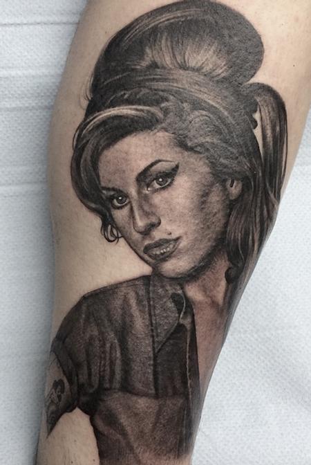 tattoos/ - Amy Winehouse portrait - 114448