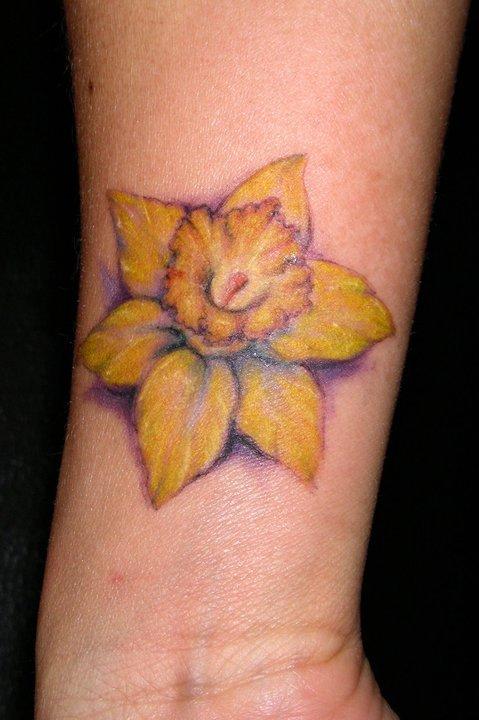 daffodil. wrist by Jessica Brennan : Tattoos
